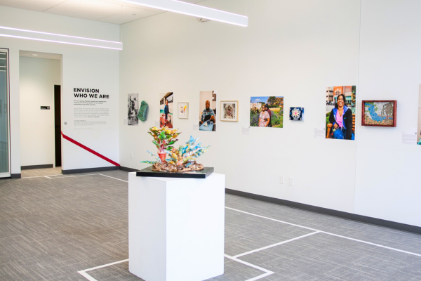 A photo of open space inside the main gallery.